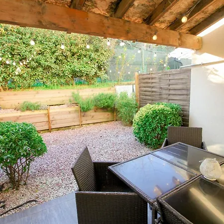 Maison, Jardin Sans Vis A Vis, Parking Carcasona