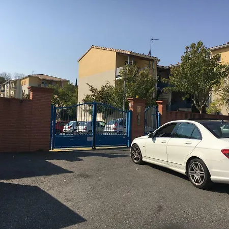 Maison, Jardin Sans Vis A Vis, Parking Holiday home Carcassonne